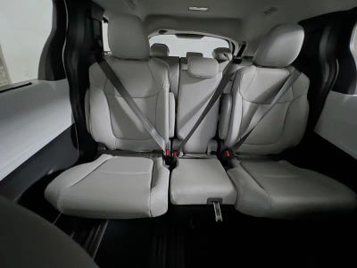 2026 Toyota Sienna — photo 30 view