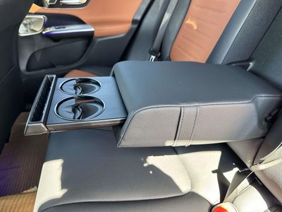 2026 Mercedes-Benz GLC — photo 31 view