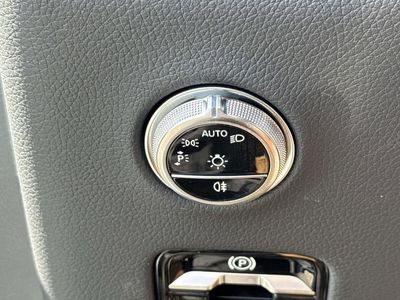 2026 Mercedes-Benz GLC — photo 19 view