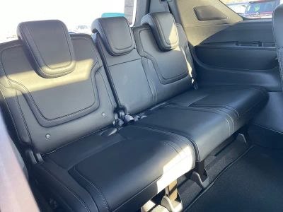 2026 Nissan Armada - Photo 21