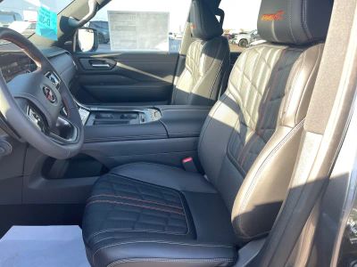 2026 Nissan Armada - Photo 9