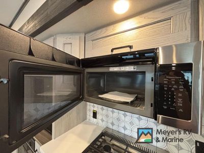2023 Keystone RV Montana High Country - Photo 12