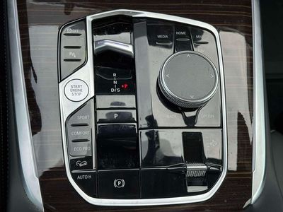2025 BMW X7 - Photo 30