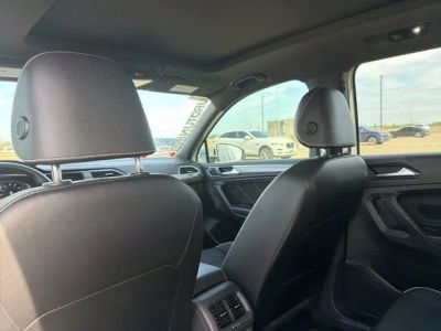 2022 Volkswagen Tiguan — photo 11 view