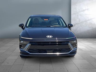 2025 Hyundai Sonata Hybrid - Photo 1