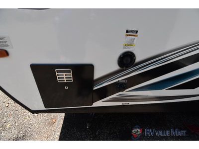 2022 Forest River RV Surveyor Legend — photo 25 view