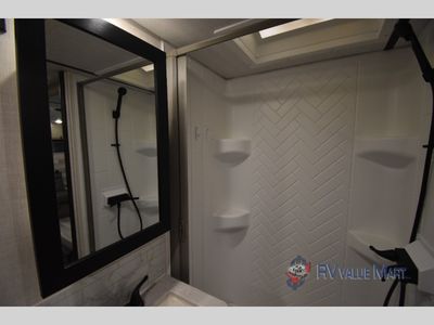 2022 Forest River RV Surveyor Legend — photo 23 view