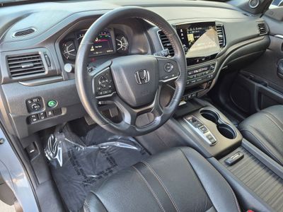 2023 Honda Passport - Photo 10