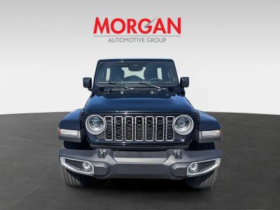 2025 Jeep Wrangler — photo 8 view