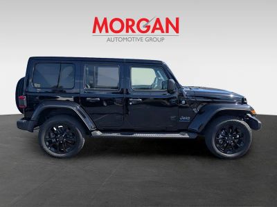 2025 Jeep Wrangler — side profile view