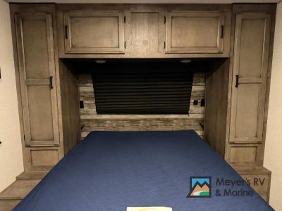 2022 Venture RV SportTrek - Photo 21