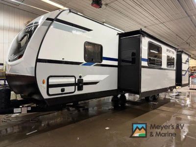 2022 Venture RV SportTrek - Photo 3