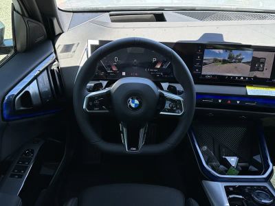 2026 BMW X3 — photo 9 view
