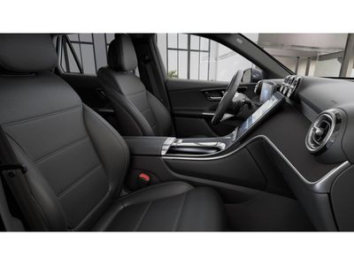 2026 Mercedes-Benz GLC — photo 46 view