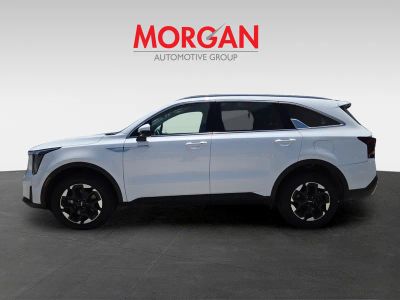 2024 Kia Sorento — engine compartment view