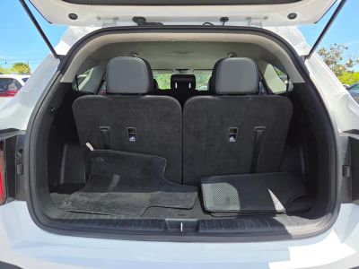 2024 Kia Sorento — photo 16 view