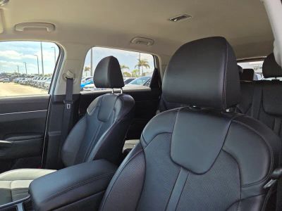 2024 Kia Sorento — photo 23 view
