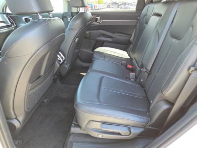 2024 Kia Sorento — photo 20 view