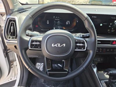 2024 Kia Sorento — photo 28 view