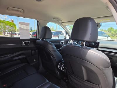 2024 Kia Sorento — photo 12 view