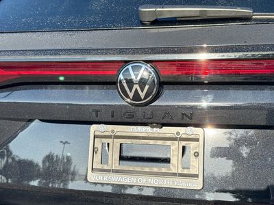 2026 Volkswagen Tiguan — photo 11 view