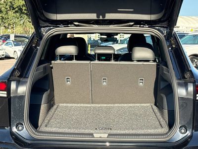 2026 Volkswagen Tiguan — photo 12 view