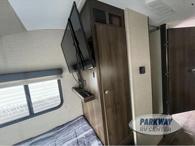 2018 Keystone RV Colt - Photo 8