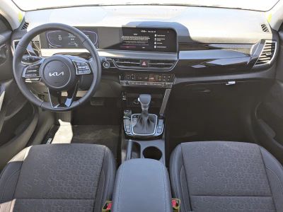 2026 Kia Seltos — photo 16 view