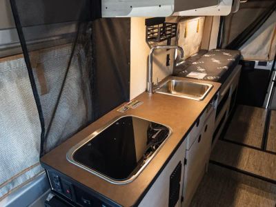 2027 Winnebago SOLIS — photo 10 view