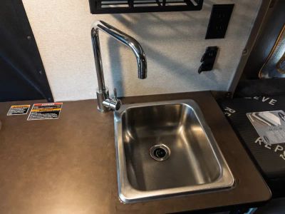 2027 Winnebago SOLIS — photo 12 view