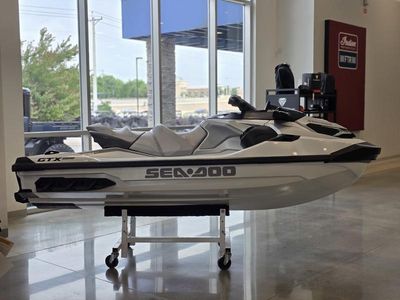 2026 Sea-Doo GTX Limited 325 White Pearl Premium - Photo 13