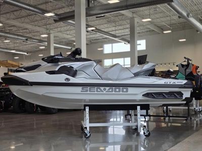 2026 Sea-Doo GTX Limited 325 White Pearl Premium - Photo 20