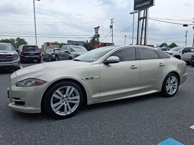 2016 Jaguar XJ — rear three-quarter view