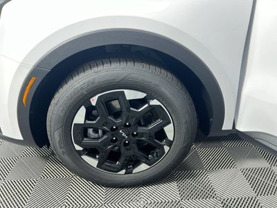 2026 Kia Sorento — photo 12 view