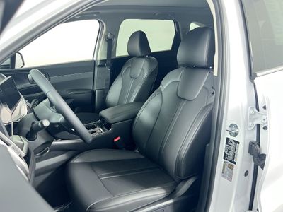 2026 Kia Sorento — photo 13 view