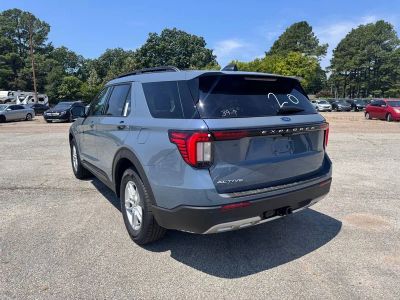 2026 Ford Explorer — detail view