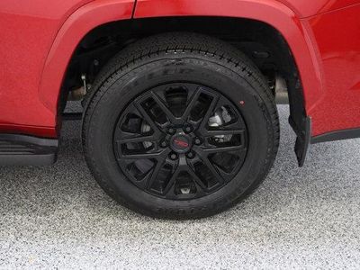 2025 Toyota Sequoia 4WD — photo 10 view