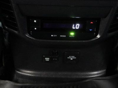 2025 Toyota Sequoia 4WD — photo 33 view
