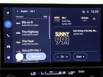 2025 Toyota Sequoia 4WD — photo 19 view