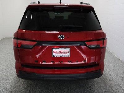 2025 Toyota Sequoia 4WD — photo 8 view