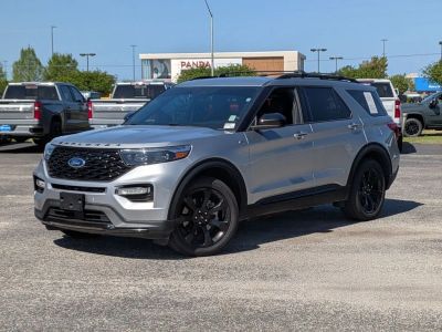 2023 Ford Explorer - Photo 1