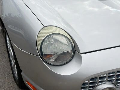 2004 Ford Thunderbird — photo 30 view