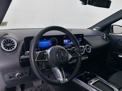 2026 Mercedes-Benz GLA — photo 8 view