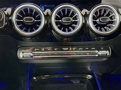 2026 Mercedes-Benz GLA — photo 15 view