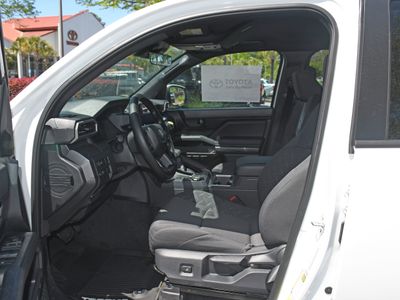 2026 Toyota Tacoma - Photo 3