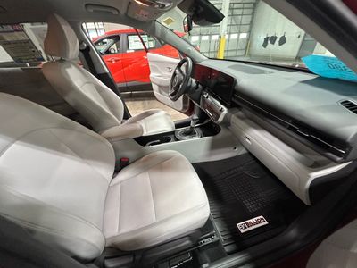 2025 Hyundai Kona — photo 15 view