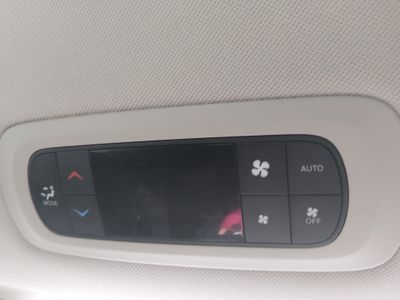 2024 Chrysler Pacifica — photo 20 view