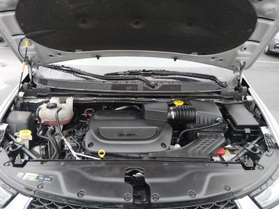 2024 Chrysler Pacifica — photo 9 view