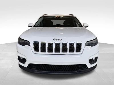 2019 Jeep Cherokee — side profile view