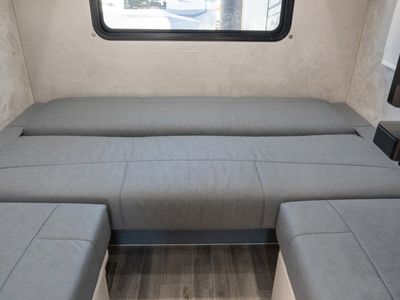2024 Pleasure Way PLATEAU XL - Photo 15